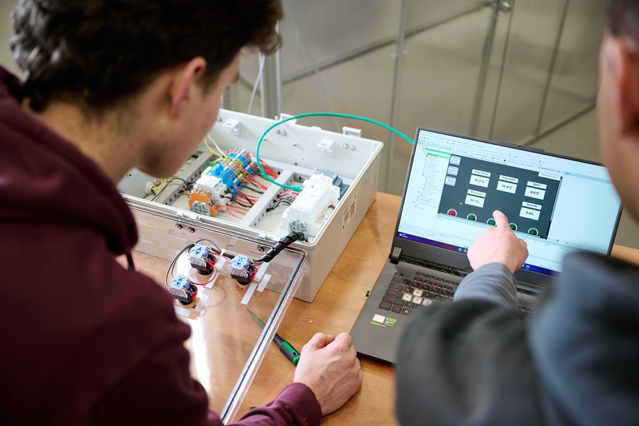 Students Aeres Agri Innovation Campus